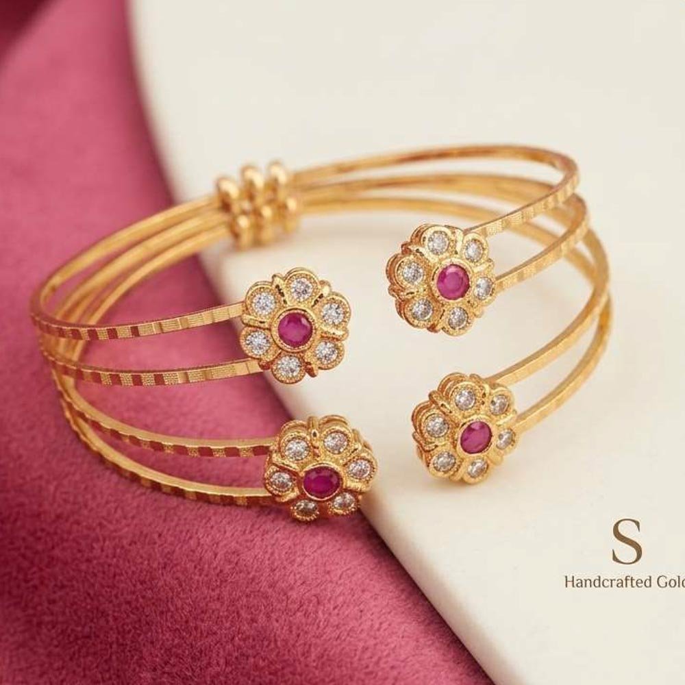 Designer Gold Plated Floral Bracelet (Art No.205) - Image 4