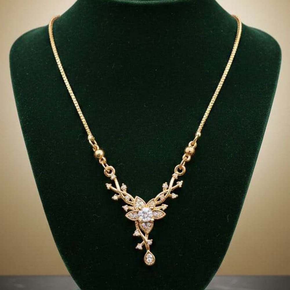 Gold Plated Floral CZ Pendant Necklace (Art No.198)