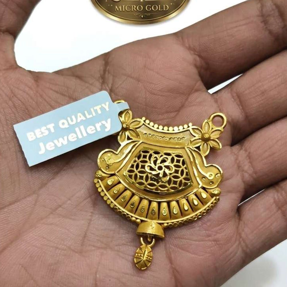 Traditional Gold Plated Temple Pendant for Women (Art No.26) - Image 4