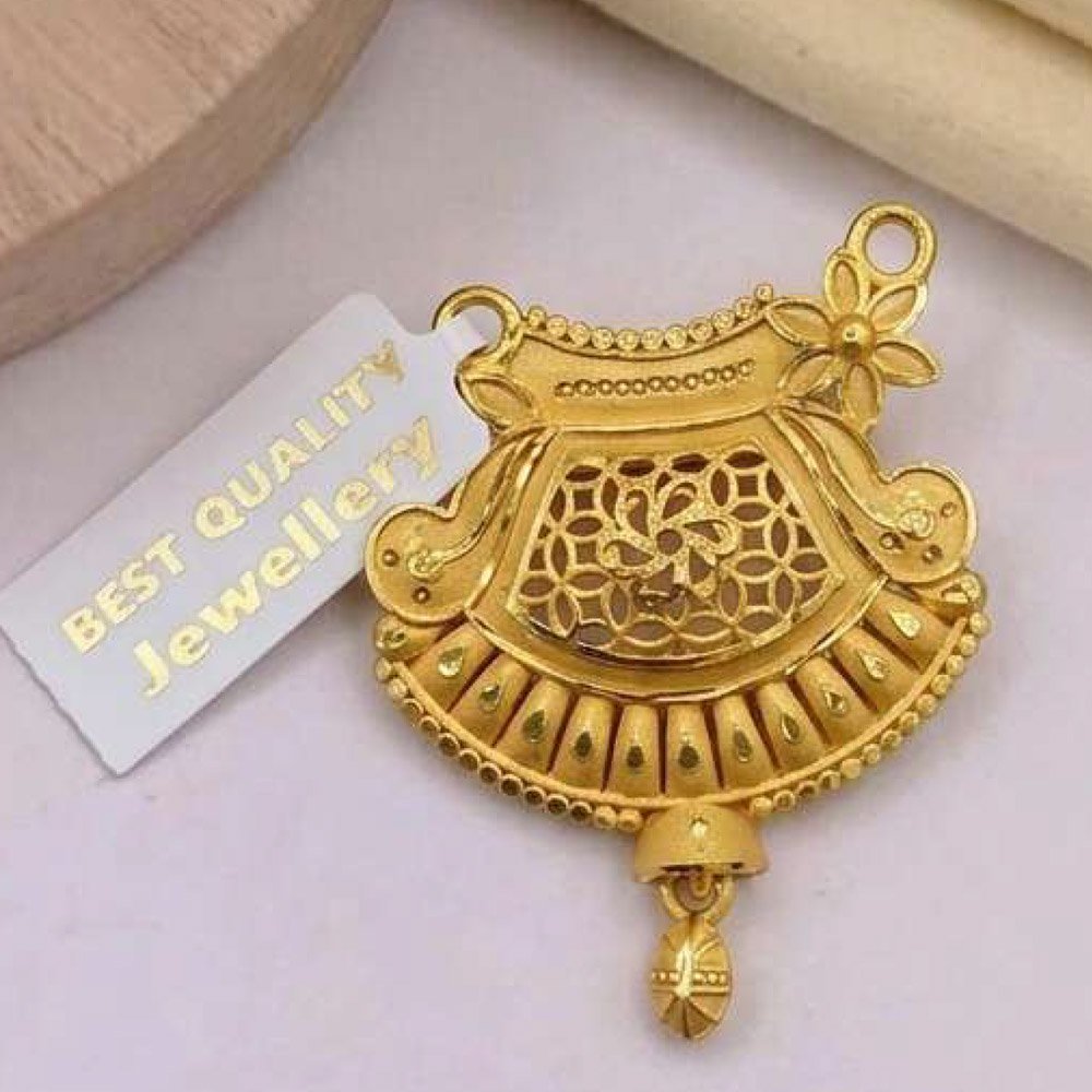 Traditional Gold Plated Temple Pendant for Women (Art No.26) - Image 3