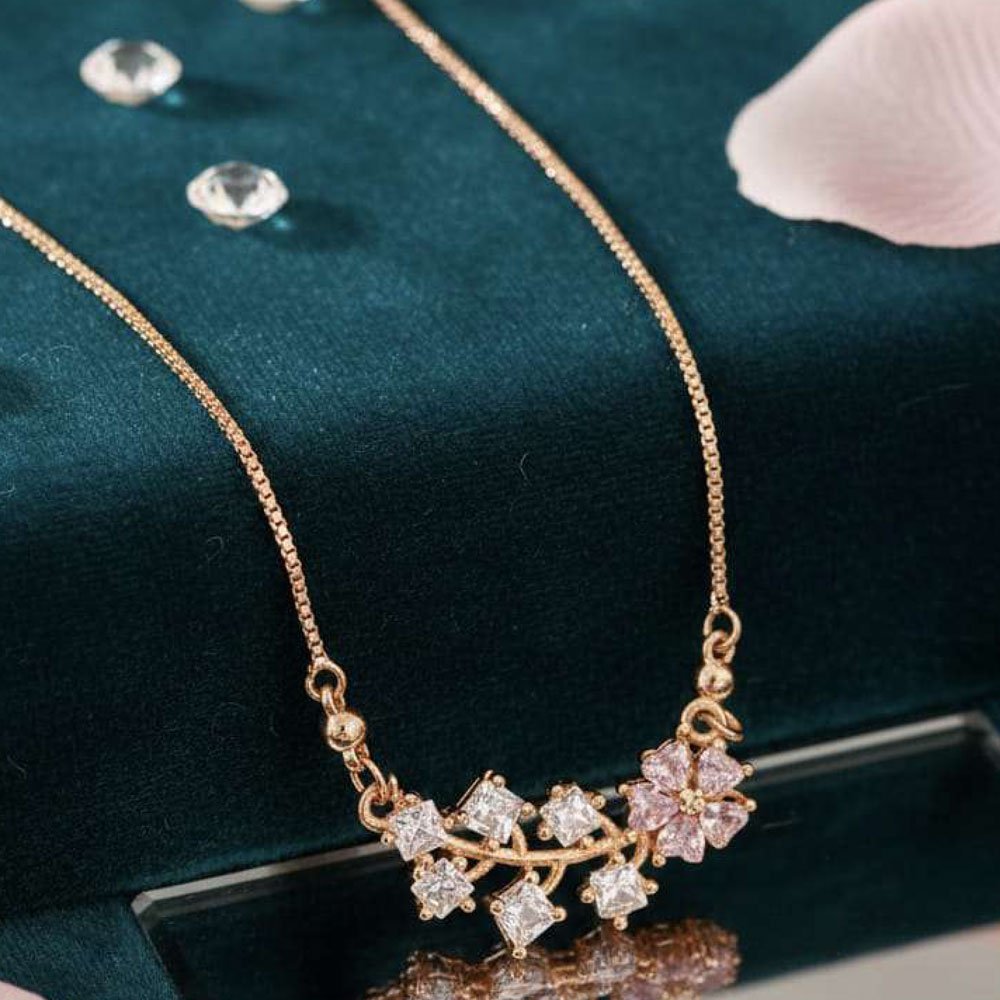 Gold Plated Pink Floral Crystal Pendant Necklace (Art No.193)