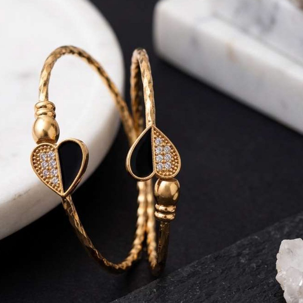 Gold Plated Heart Shape Bangle (Art No.217) - Image 4