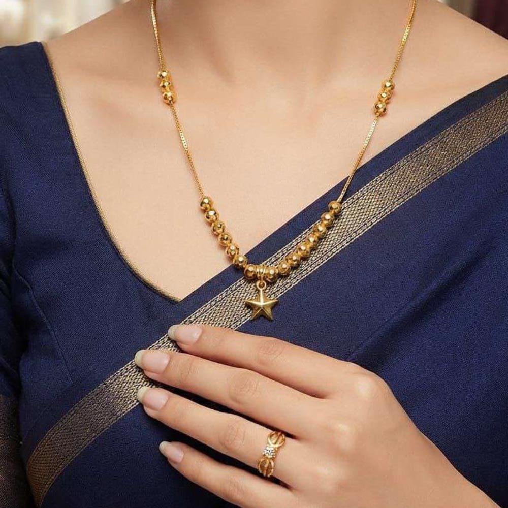 Traditional Gold Plated Star Pendant Necklace (Art No.270)